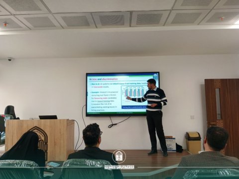 الذكاء الاصطناعي بين درع الحماية وتحديات التهديد: قراءة علمية في الأمن السيبراني المعاصر