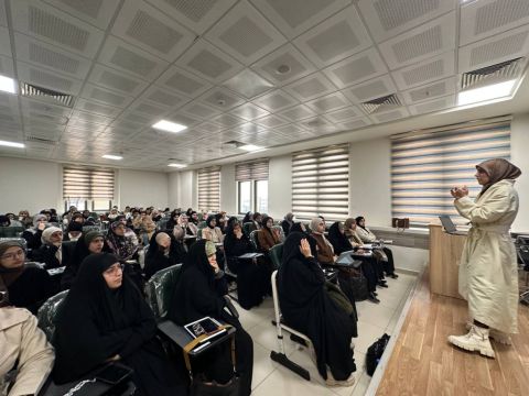 The College of Pharmacy / University Psychological Counseling Unit held an awareness-raising guidance lecture.