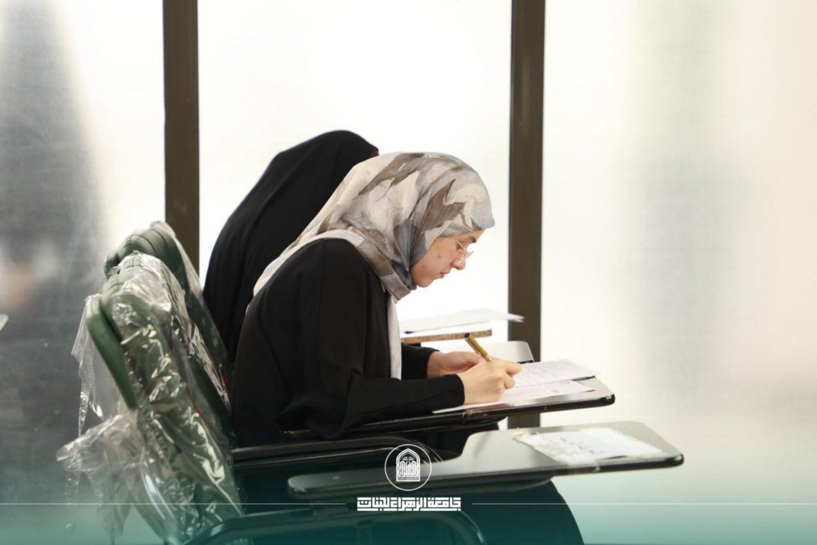 امتحان مشترك يعزز الرصانة العلمية بين جامعة الزهراء (عليها السلام) للبنات وجامعة الكوفة لطلبة كلية الصيدلة