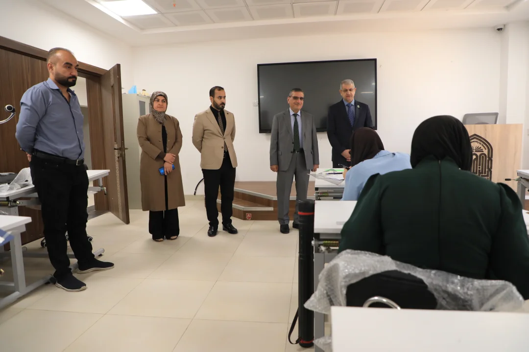 مساعدا رئيسة الجامعة يتابعان ميدانيًا امتحانات الدور الثاني في كلية الهندسة