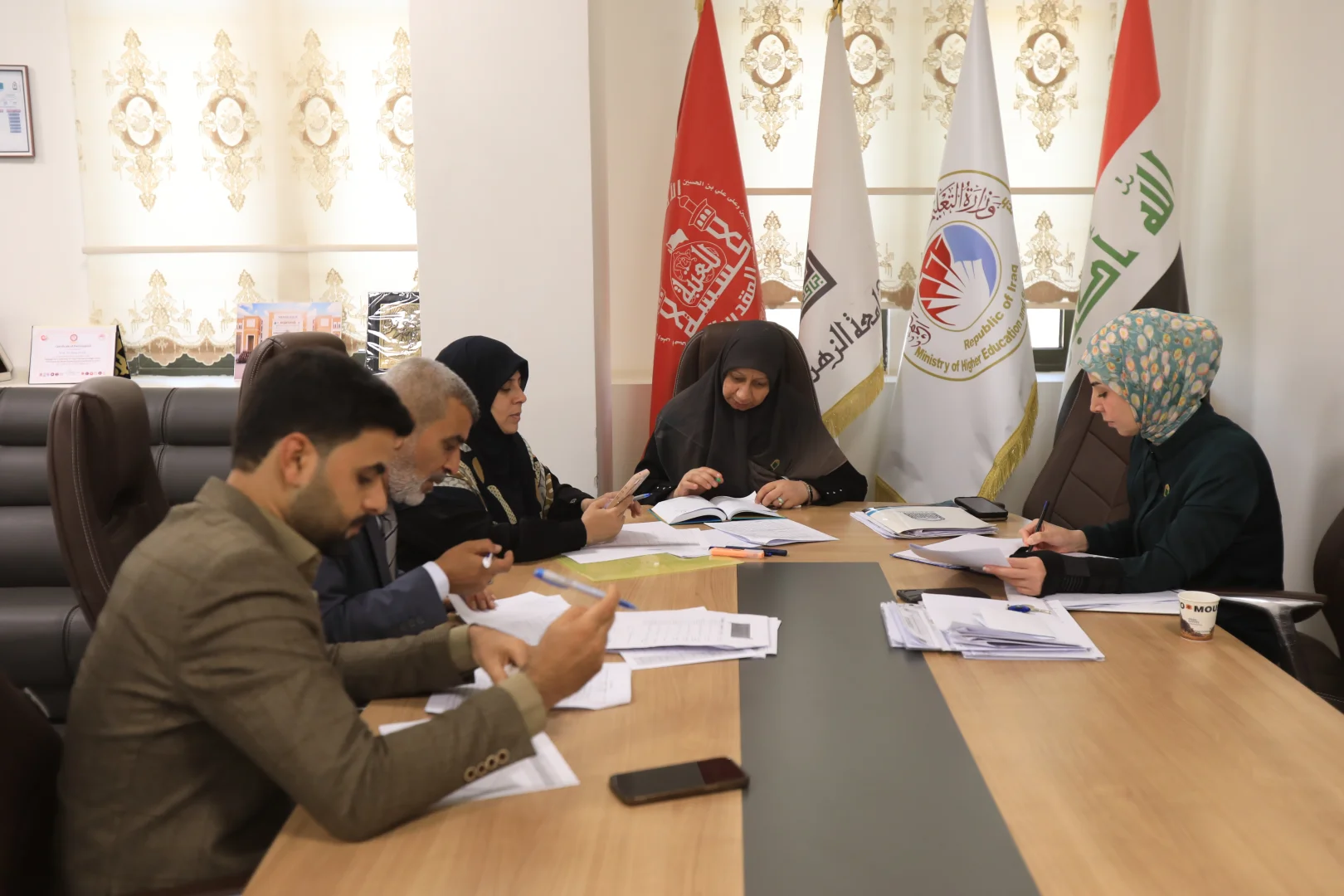 عمادة كلية التقنيات الصحية والطبية تعقد سلسلة اجتماعات مع الأقسام العلمية استعدادًا للعام الدراسي الجديد