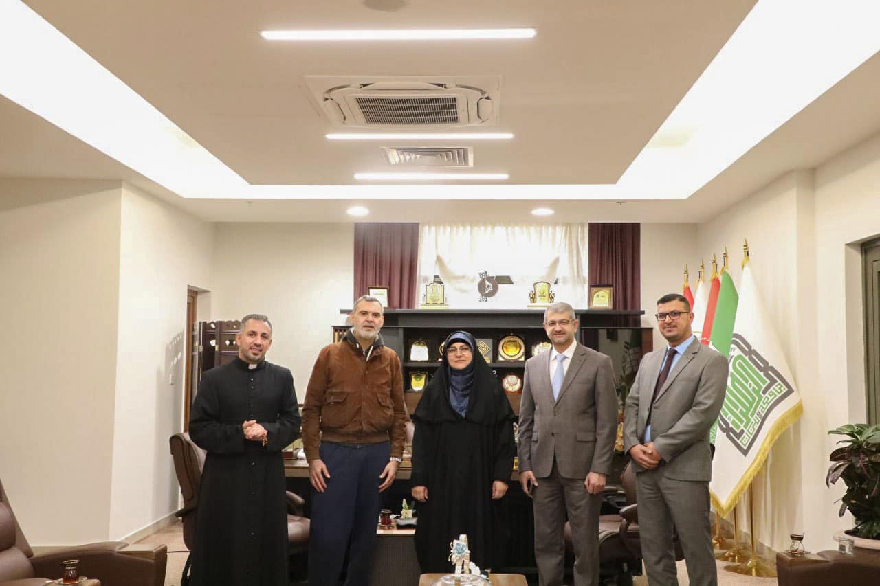 رئيسة جامعة الزهراء(عليها السلام) للبنات تستقبل وفداً من دولةِ الفاتيكان .