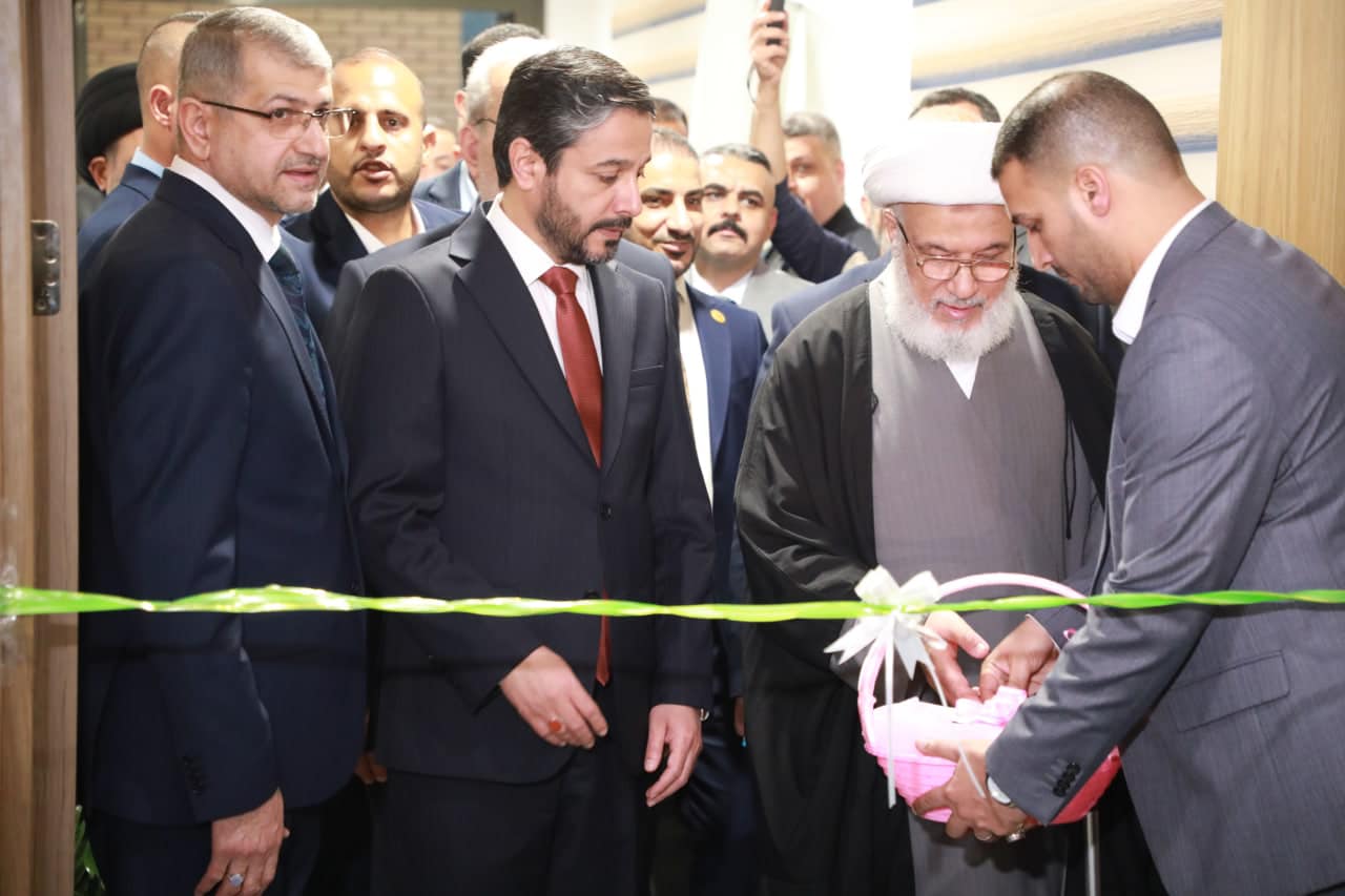 في أول زياراته للمؤسسات الأكاديمية ، وزير التعليم العالي والبحث العلمي ، جامعة الزهراء ( ع) للبنات قدمت أنموذجا للجامعات الأكاديمية المتميزة .