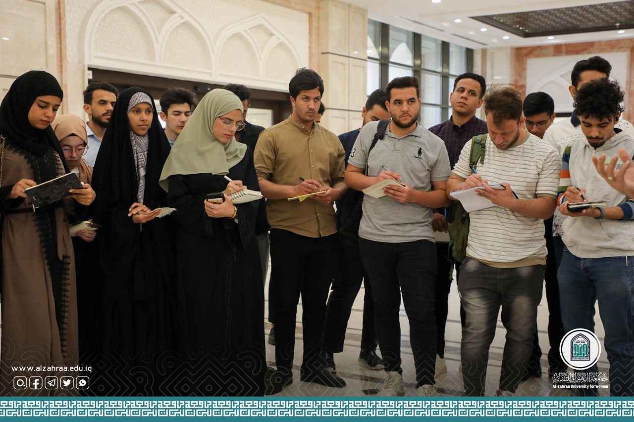 A student delegation from the College of Architecture organizes a scientific trip to Al-Zahraa University for Women.