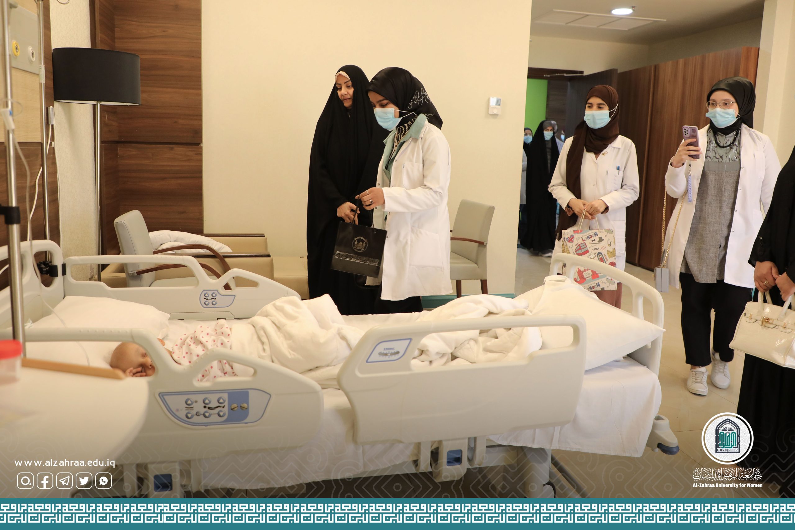 طالبات قسم التخدير في زيارة تطوعية إلى مؤسسة وارث الدولية لعلاج الأورام