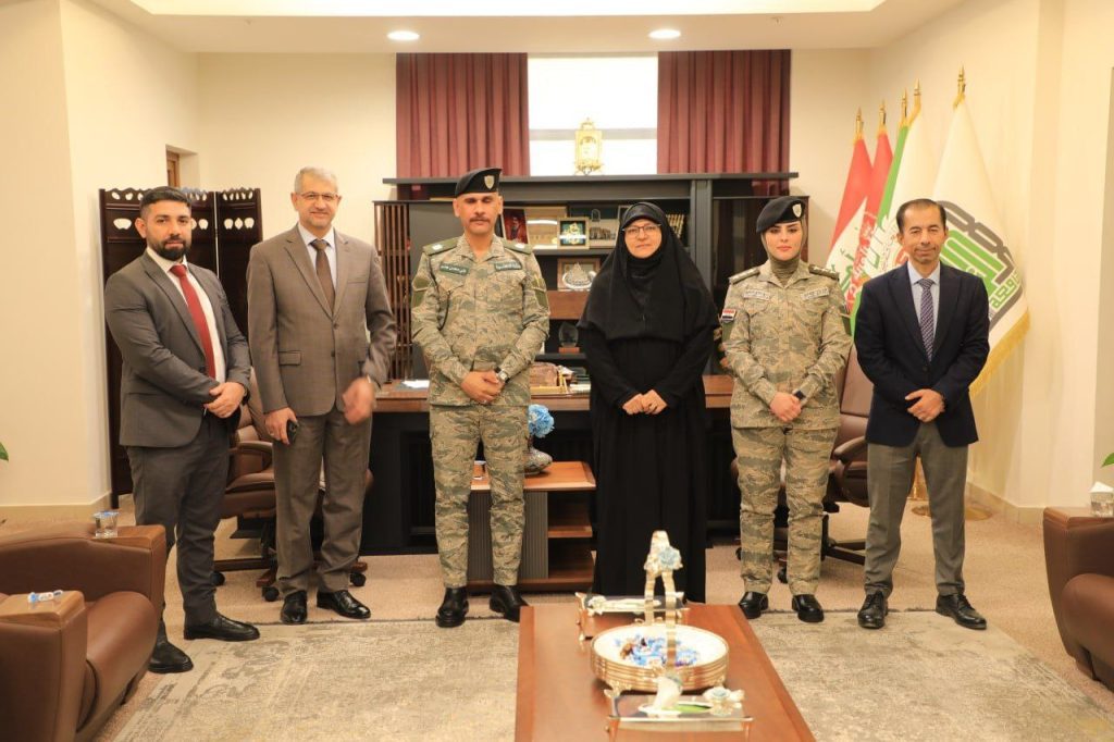 وفد من وزارة الداخلية يزور جامعة الزهراء (عليها السلام) للبنات