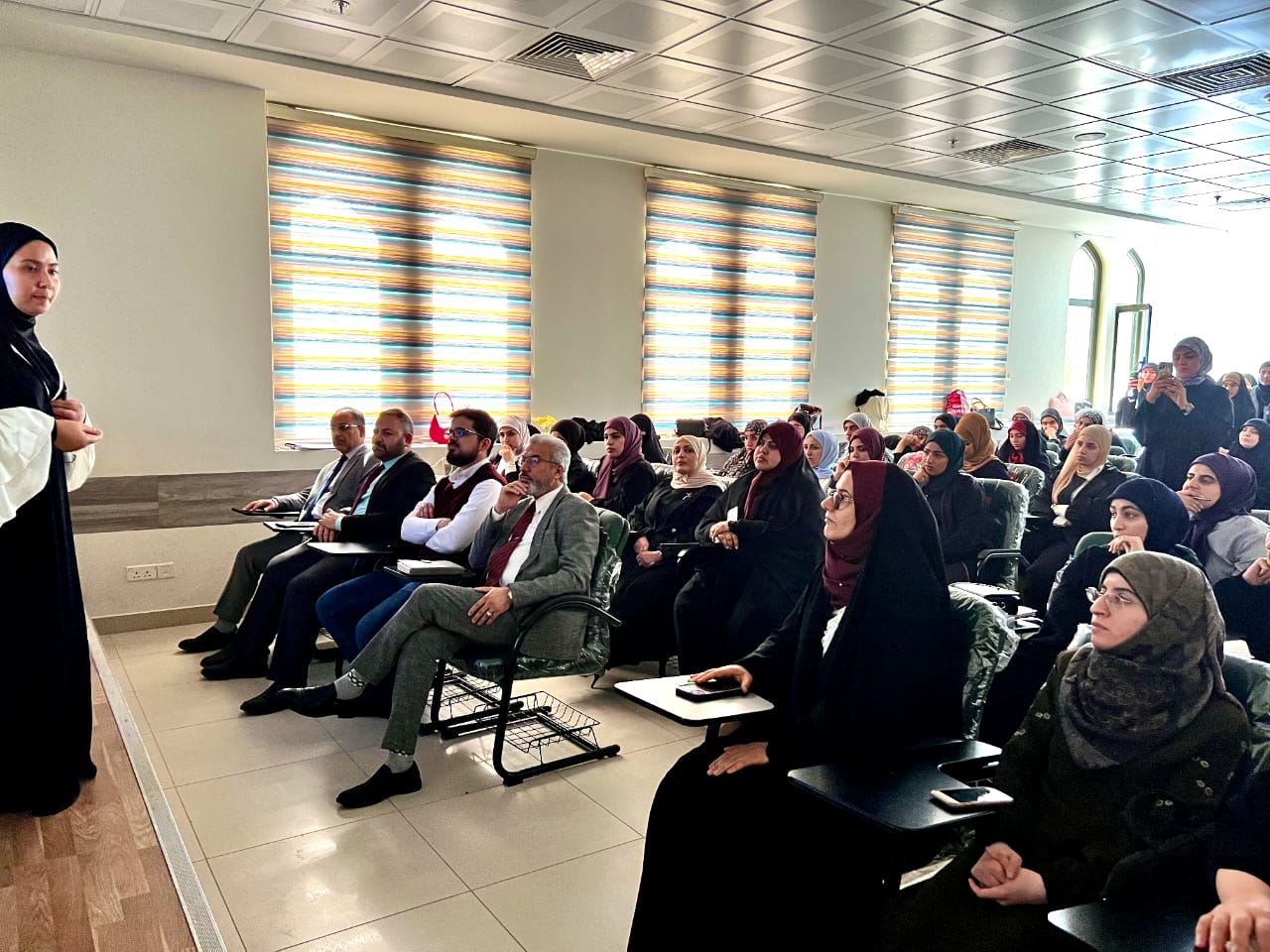 Department of English Language at Al-Zahraa University Holds Scientific Workshop Entitled “Content and Language Integrated Learning”