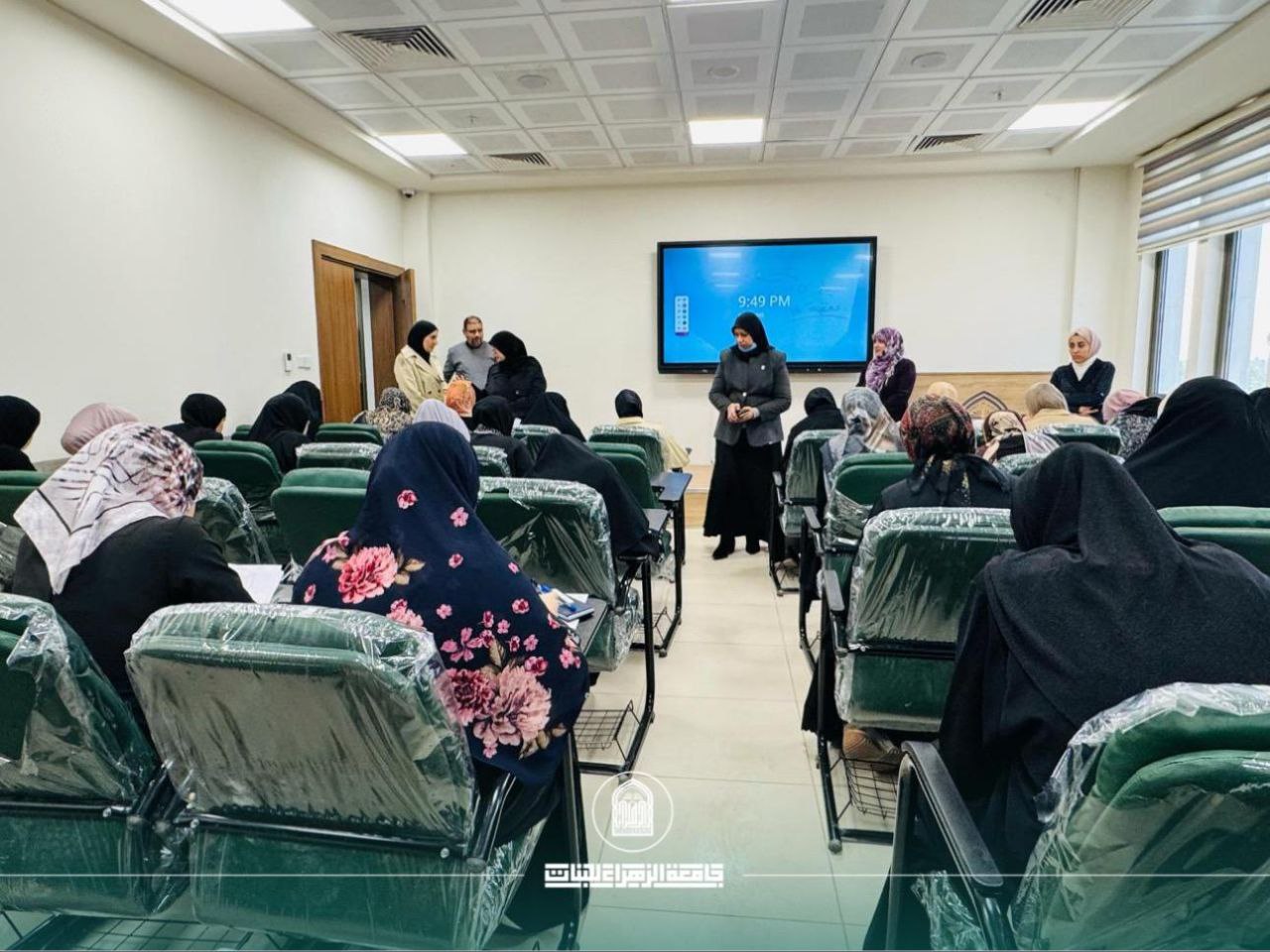 Dean of Pharmacy Faculty at Al-Zahraa University Monitors Midterm Exams for the Second Semester